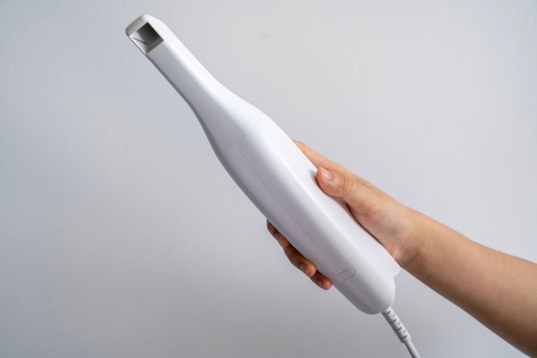 Apple – Intra Oral Scanner, Milling Machine, Zirconia Blocks | CEDU TECH